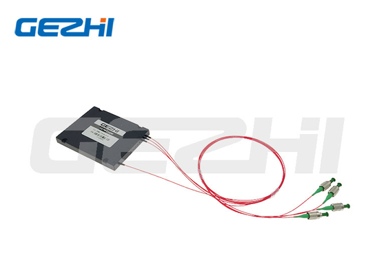 comprare Accoppiatore ottico di mantenimento della fibra di inserzione di polarizzazione bassa di perdita 1*3 per lo strumento a fibra ottica online manufacture