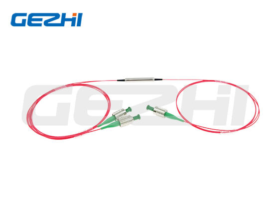 Acquistare Filtro PM Polarizzazione WDM Mantenimento Filtro WDM con perdita di inserimento ultra bassa elevato rapporto di estinzione di polarizzazione e combinazioni di lunghezze d'onda multiple fabbricazione online